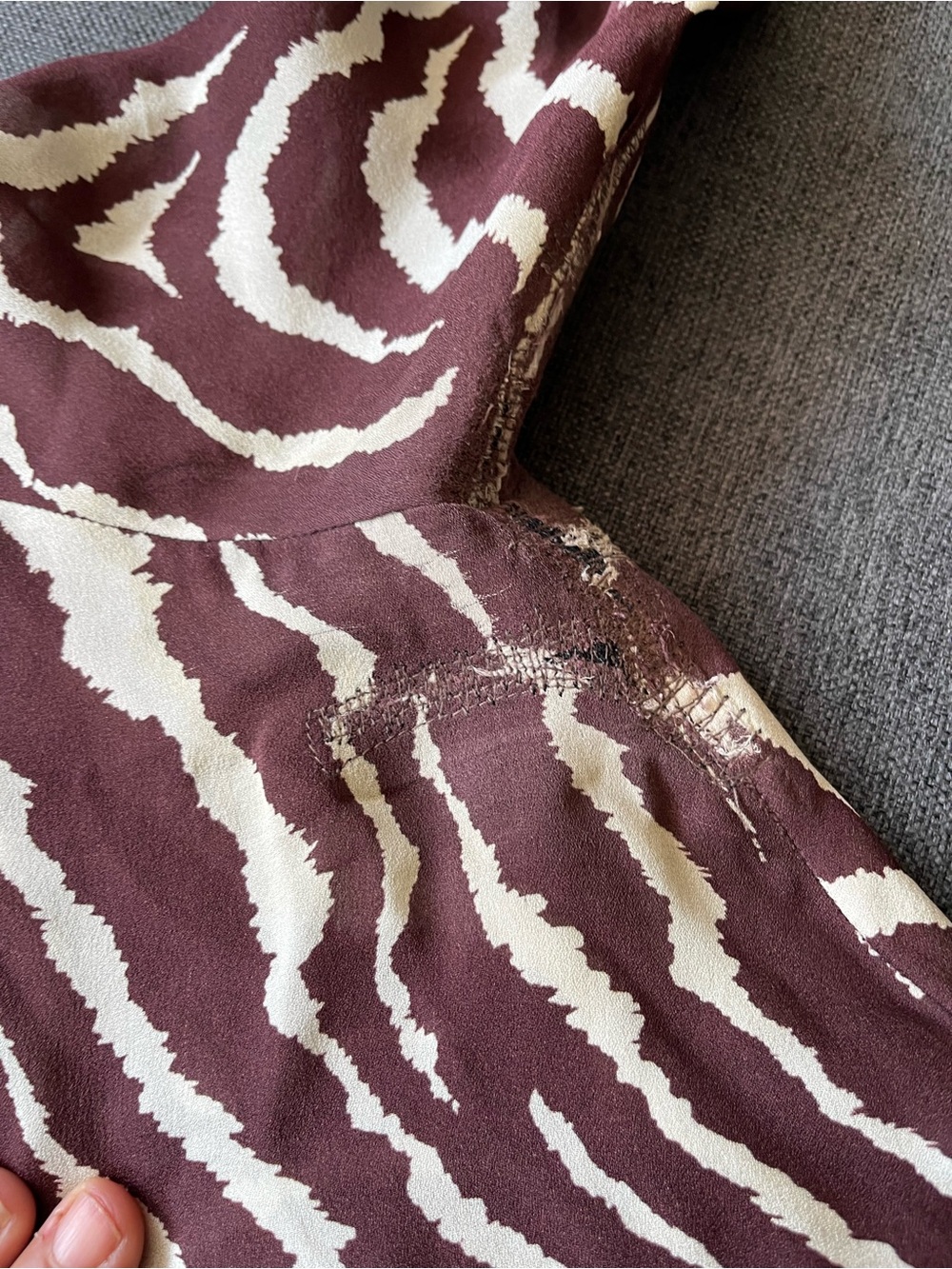 SOLD - Réalisation Par The Gia Animal Silk Maxi Dress Size S Zebra Bell Sleeves - Picture 12 of 13